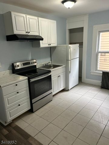 80 Westfield Ave, Elizabeth City, NJ 07208