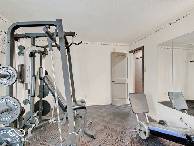 15138 Porchester Drive, Noblesville, IN 46062