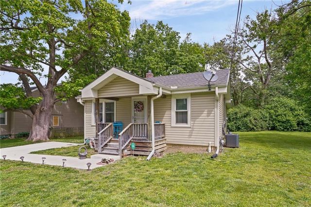 410 NE 75th Terrace, Kansas City, MO 64118