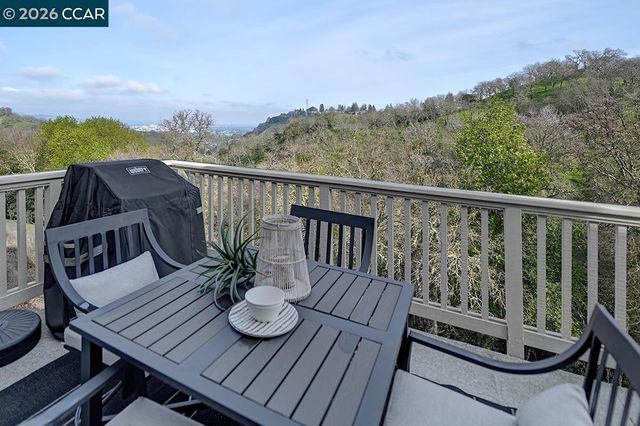 2994 Saklan Indian, Walnut Creek, CA 94595