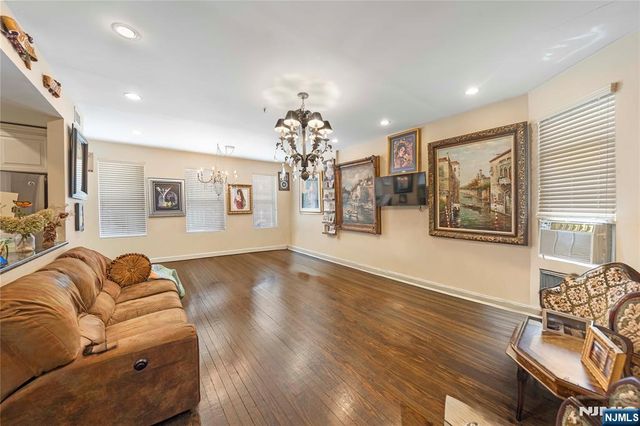 89 Anderson Avenue, Fairview, NJ 07022