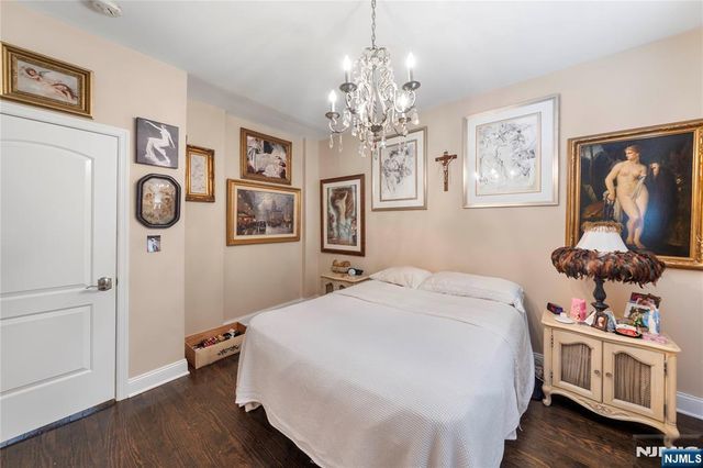 89 Anderson Avenue, Fairview, NJ 07022
