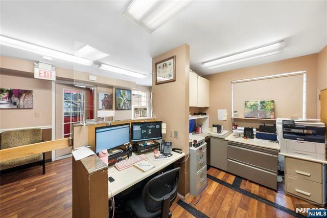 89 Anderson Avenue, Fairview, NJ 07022