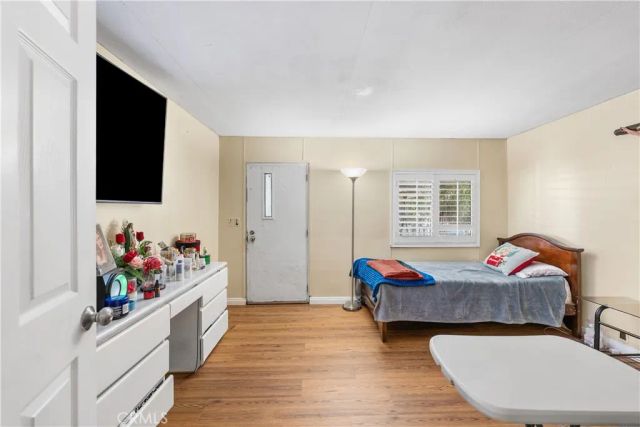 18540 Soledad Canyon 124, Canyon Country, CA 91351