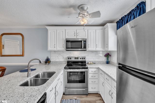 2601 Duncan Chapel Road Unit B202, Greenville, SC 29617