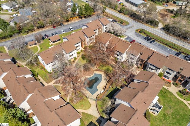 2601 Duncan Chapel Road Unit B202, Greenville, SC 29617