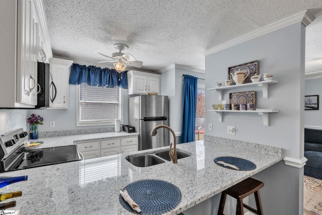 2601 Duncan Chapel Road Unit B202, Greenville, SC 29617