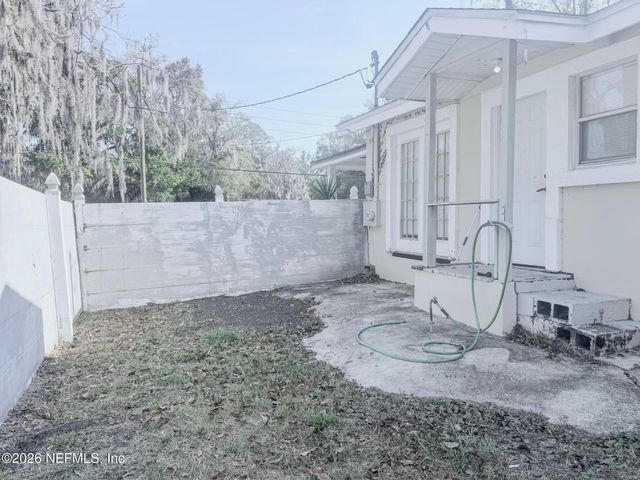 10728 OLD KINGS Road, Jacksonville, FL 32219