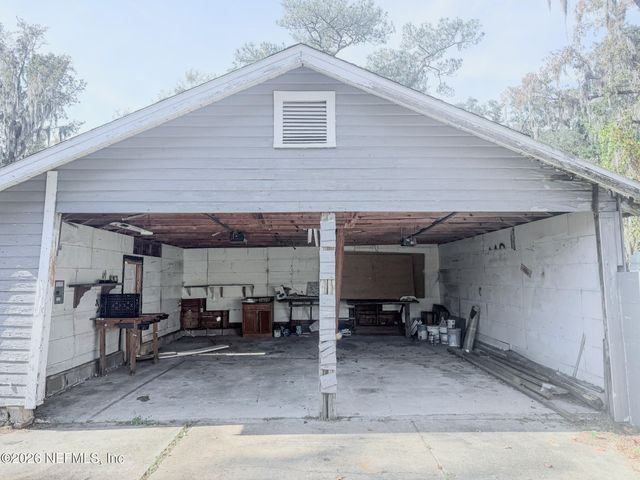10728 OLD KINGS Road, Jacksonville, FL 32219