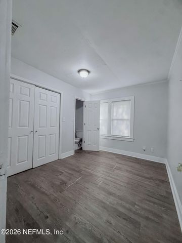 10728 OLD KINGS Road, Jacksonville, FL 32219