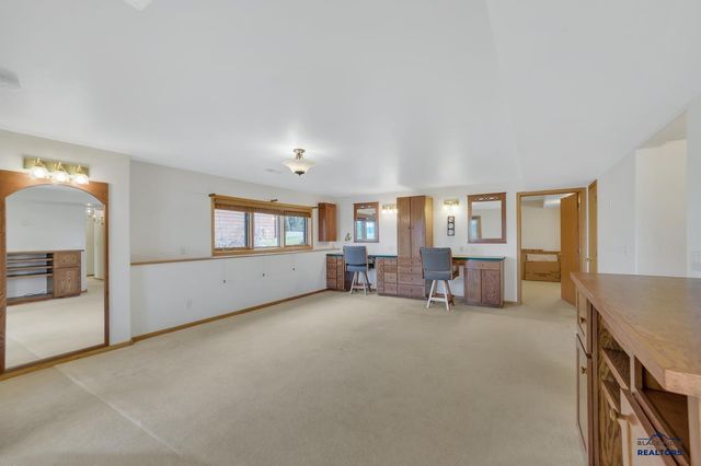 2630 SUNSET VISTA RD, Rapid City, SD 57702