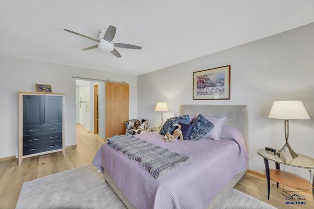 2630 SUNSET VISTA RD, Rapid City, SD 57702