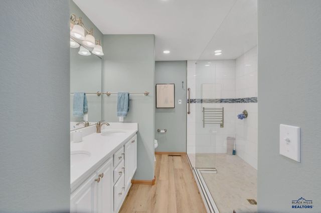 2630 SUNSET VISTA RD, Rapid City, SD 57702