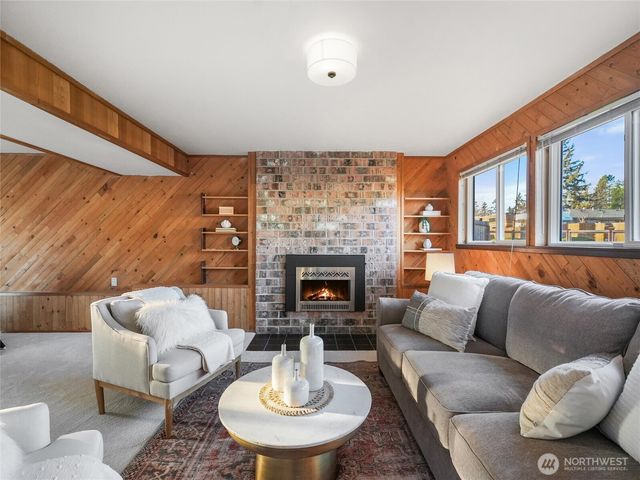 349 Anacortes Avenue SE, Renton, WA 98059