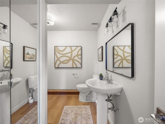 349 Anacortes Avenue SE, Renton, WA 98059