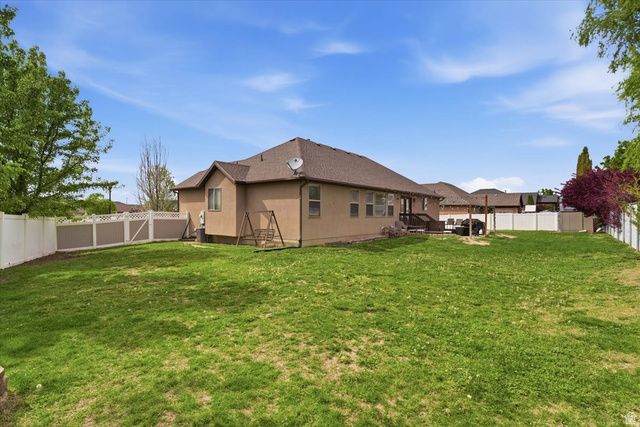 2346 N 1275 W, Clinton, UT 84015
