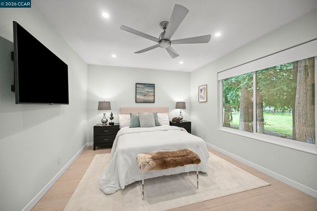 476 Sycamore Cir, Danville, CA 94526