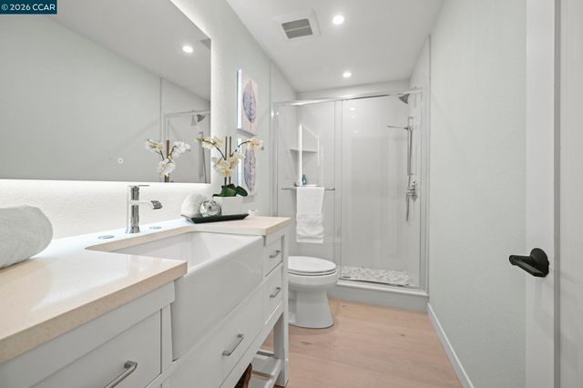 476 Sycamore Cir, Danville, CA 94526