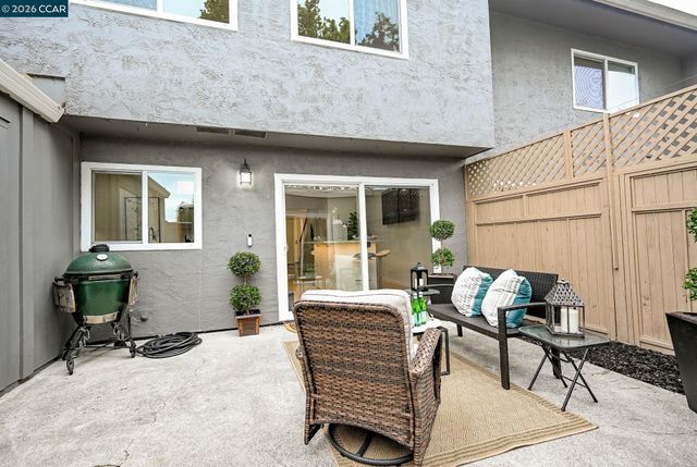 476 Sycamore Cir, Danville, CA 94526