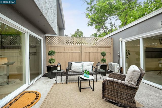 476 Sycamore Cir, Danville, CA 94526