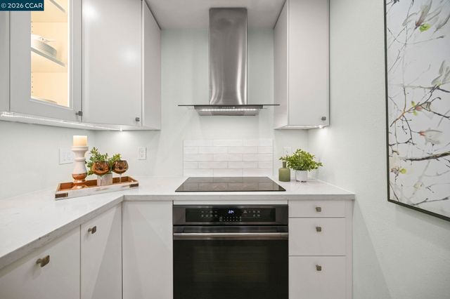 476 Sycamore Cir, Danville, CA 94526