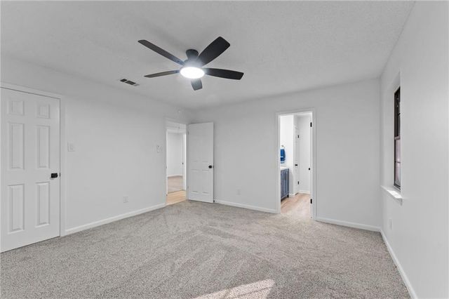 2 Lemans N Drive, Satsuma, AL 36572