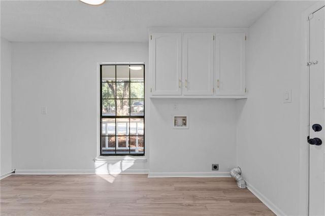 2 Lemans N Drive, Satsuma, AL 36572