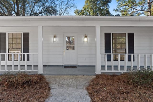 2 Lemans N Drive, Satsuma, AL 36572