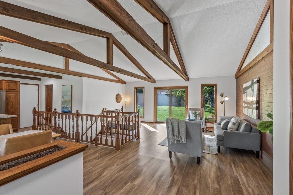 833 Tyrol Lane, Shakopee, MN 55379 — photo 3