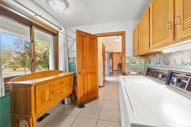 1909 Timberlake Trail, Fort Wayne, IN 46804