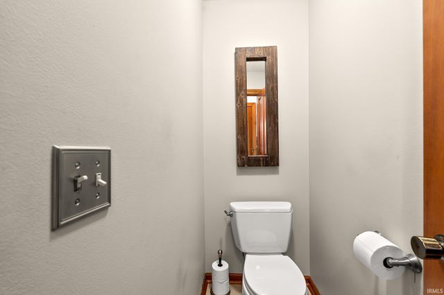 1909 Timberlake Trail, Fort Wayne, IN 46804