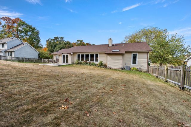 1909 Timberlake Trail, Fort Wayne, IN 46804