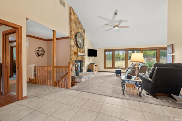 1909 Timberlake Trail, Fort Wayne, IN 46804