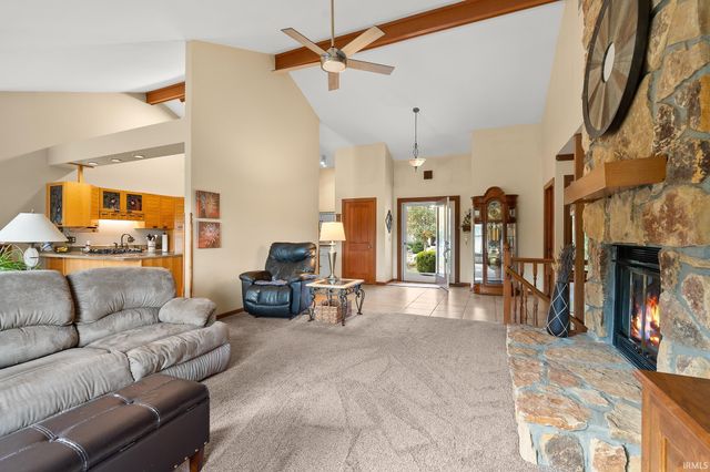 1909 Timberlake Trail, Fort Wayne, IN 46804