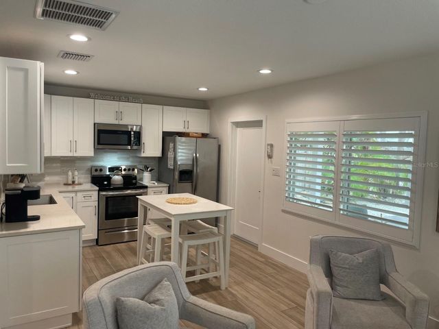 720 E GULF BOULEVARD B, Indian Rocks Beach, FL 33785