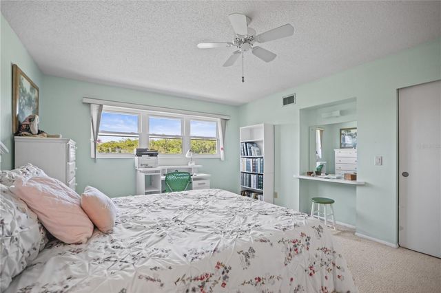 2460 FRANCISCAN DRIVE 80, Clearwater, FL 33763