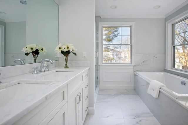 35 Hanson Road 35, Newton, MA 02459