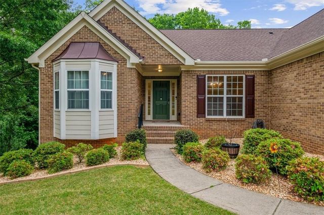 8780 Amberfield Drive, Gainesville, GA 30506