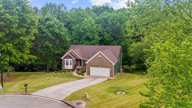 8780 Amberfield Drive, Gainesville, GA 30506