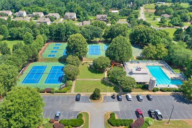 8780 Amberfield Drive, Gainesville, GA 30506