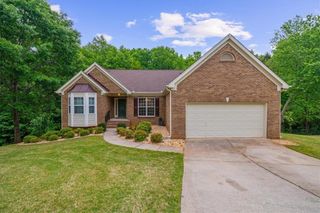8780 Amberfield Drive, Gainesville, GA 30506
