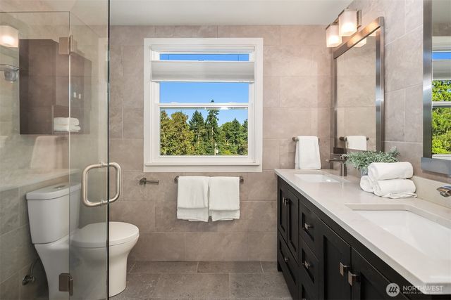 7346 19th Avenue NE, Seattle, WA 98115