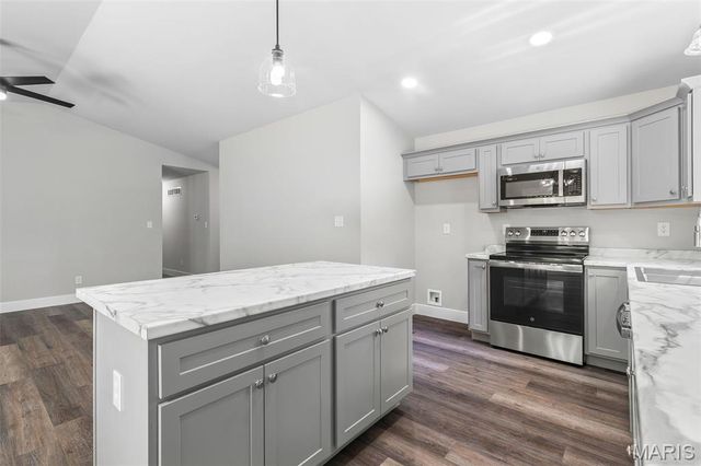 345 Main Street, Herculaneum, MO 63048