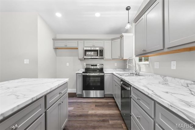345 Main Street, Herculaneum, MO 63048