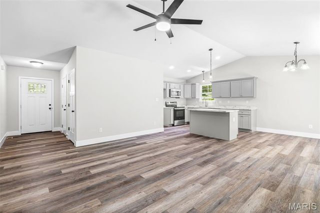 345 Main Street, Herculaneum, MO 63048