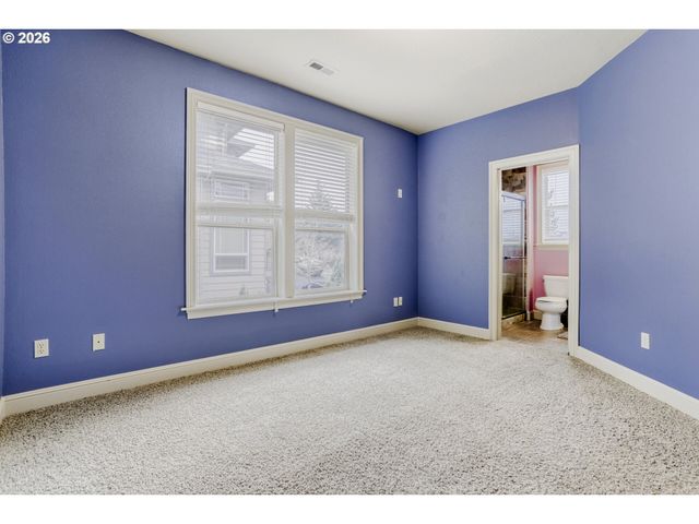 9684 Se SPYGLASS Dr, Happy Valley, OR 97086