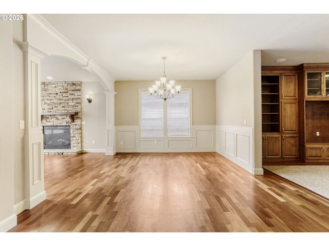 9684 Se SPYGLASS Dr, Happy Valley, OR 97086