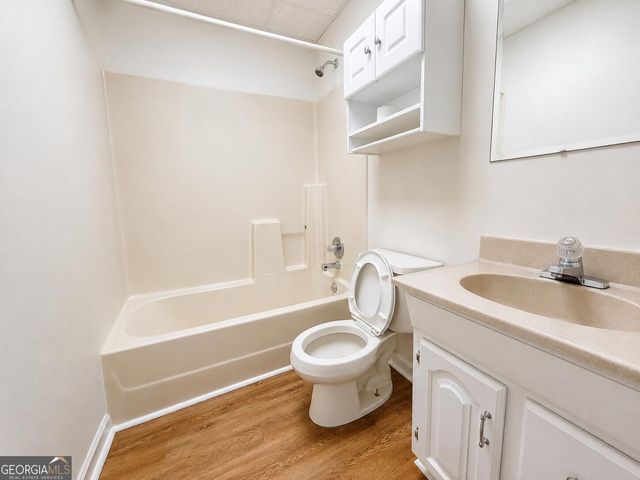 2734 Ashbury Point Lane, Marietta, GA 30066