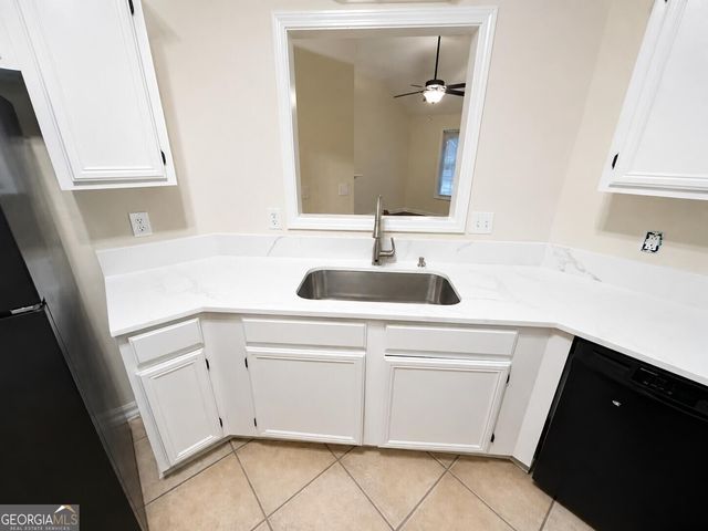 2734 Ashbury Point Lane, Marietta, GA 30066