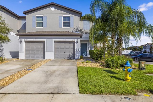 23281 WILLOW GLEN WAY, Lutz, FL 33549